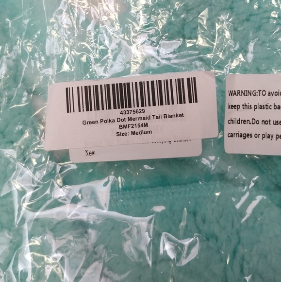 🆕 Mermaid Tail Blanket - Picture 2 of 8